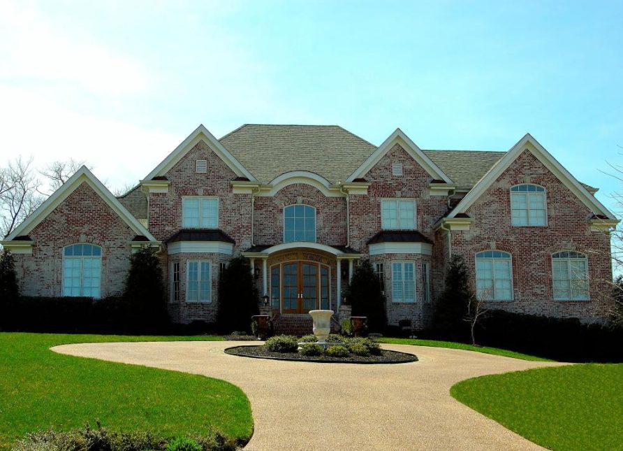What to consider when planning a new driveway