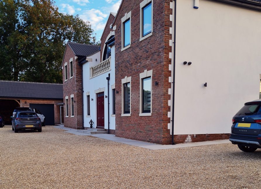 Exterior design: evaluating gravel driveways